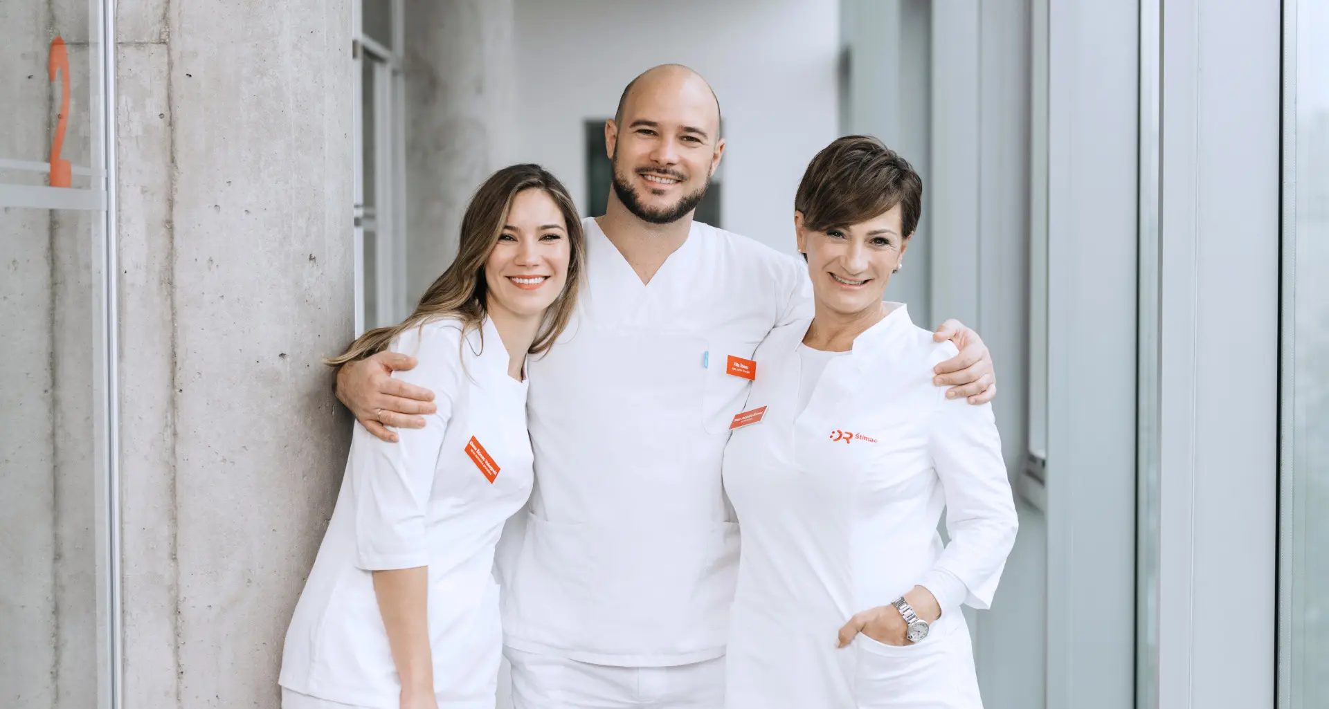 Vprašaj zdravnika - Stručni liječnički tim | Štimac centar dentalne medicine