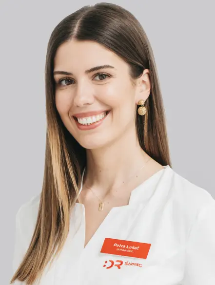 Strokovni zdravniški tim | Petra Lukač